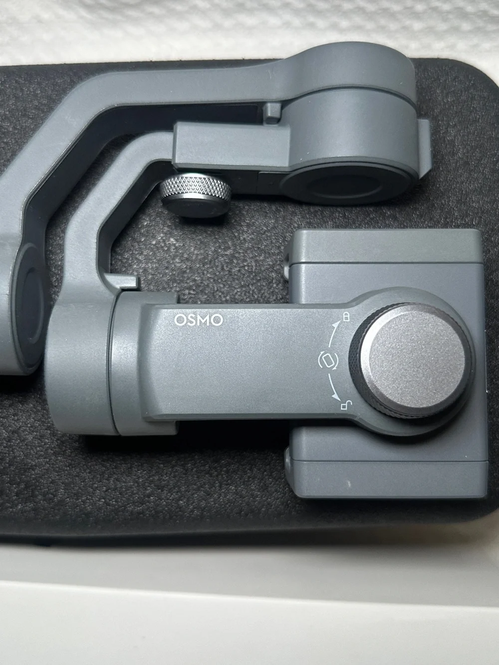 DJI Osmo Mobile 2 Handheld Gimbal - Dark Gray